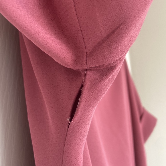 Babaton Shortsleeved Dress with Pockets and Tie - Picture 7 of 9